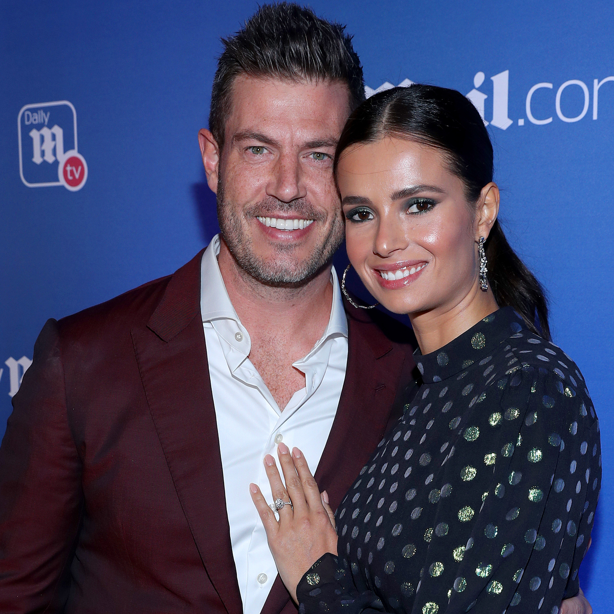 Bachelor’s Jesse Palmer Expecting First Baby With Pregnant Wife