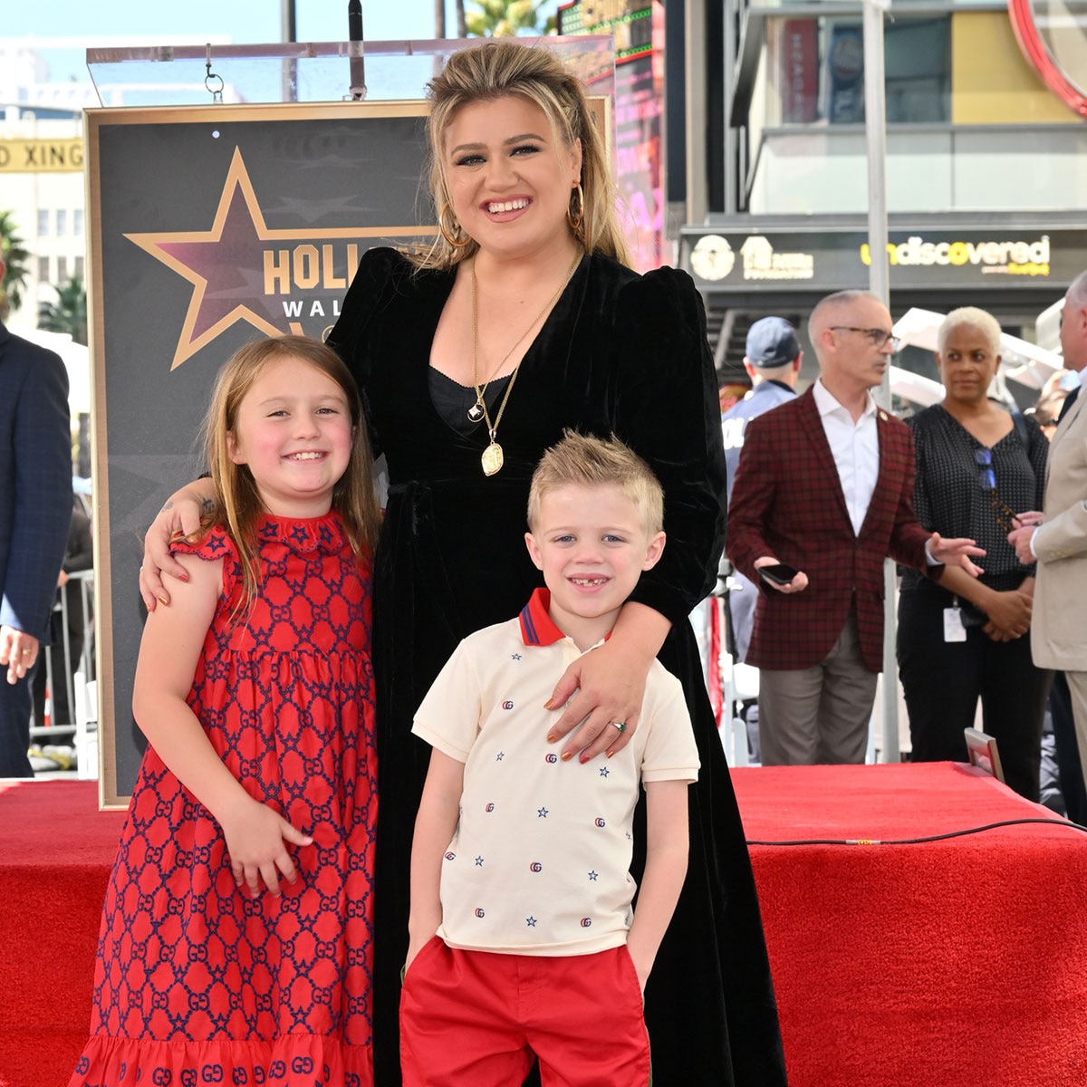 Kelly Clarkson, Kids, River Rose, Remington Alexander, Walk of Fame, 2022