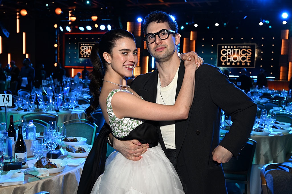 Margaret Qualley explica a mentira do marido Jack Antonoff para Adam Sandler