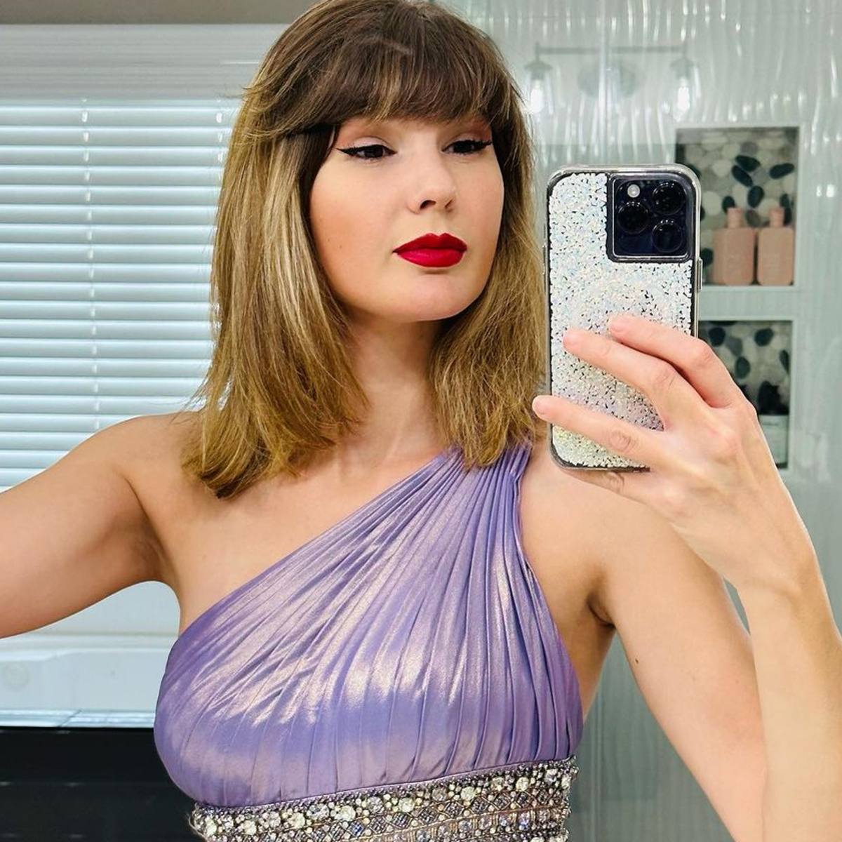 Taylor Swift Look-Alike Responds to “Malicious” Prank Backlash