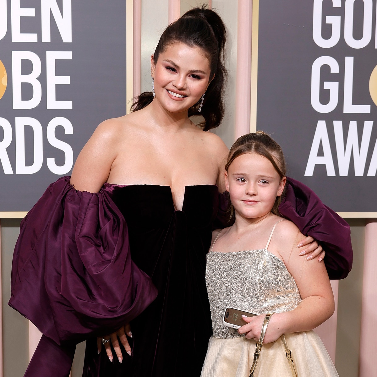 Selena Gomez, Gracie Teefey, Sister