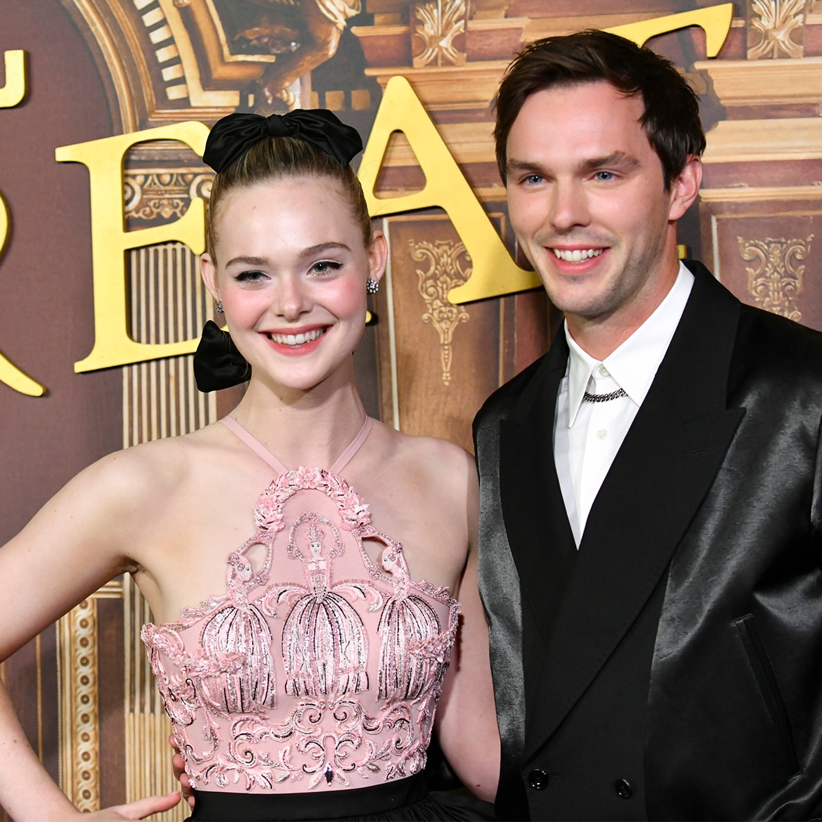 Elle Fanning, Nicholas Hoult, The Great