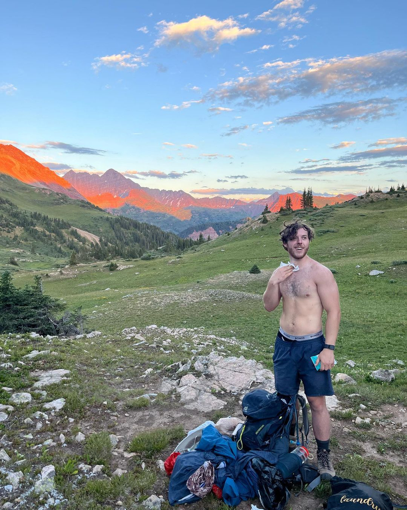 Nolan Gould, NSFW