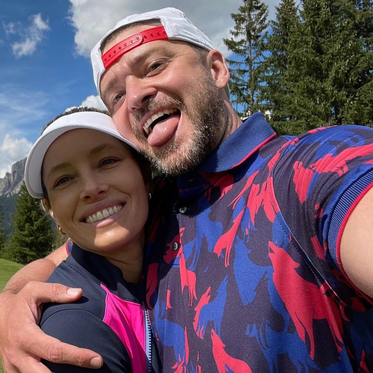 Justin Timberlake Surprises Jessica Biel During Grueling Ab Workout