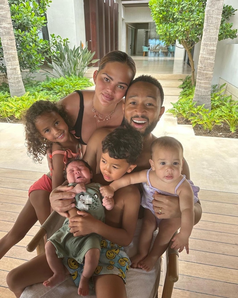 John Legend, Chrissy Teigen, Kids, Luna, Miles, Esti, Wren