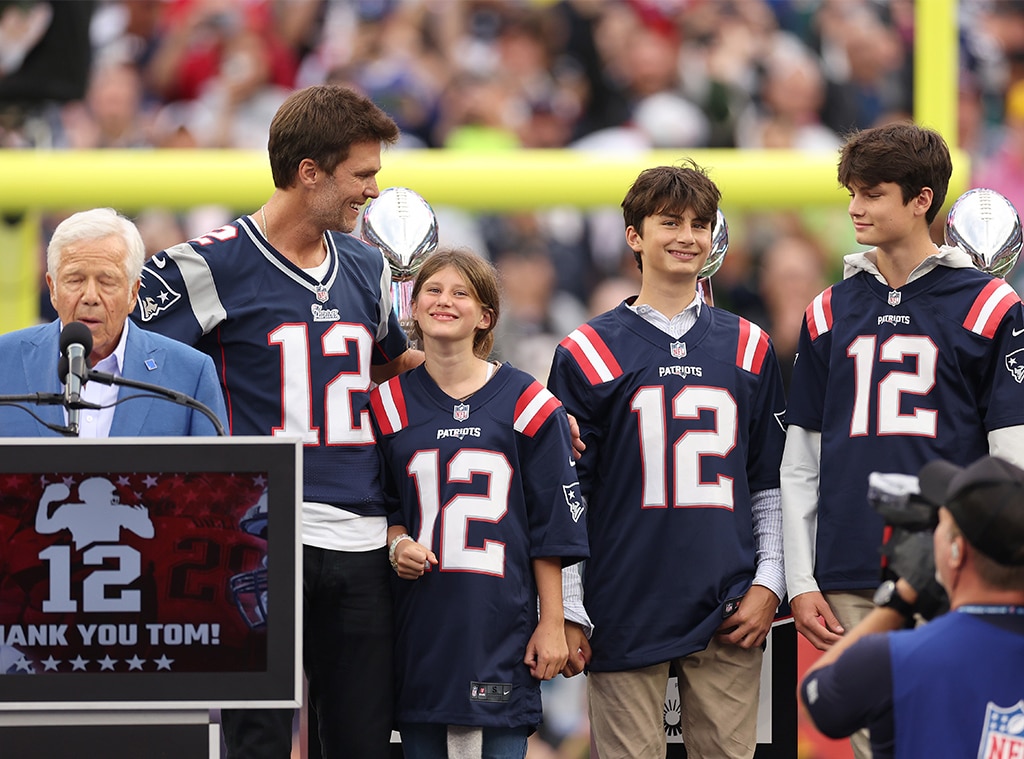 O filho de Tom Brady, Jack, é seu verdadeiro sósia em nova foto