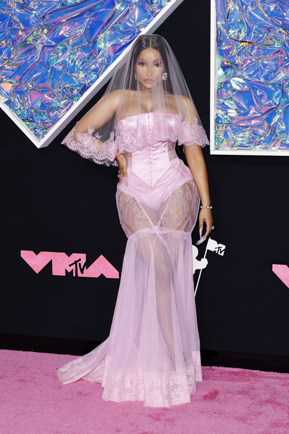 Photos from MTV VMAs 2023 Red Carpet Fashion