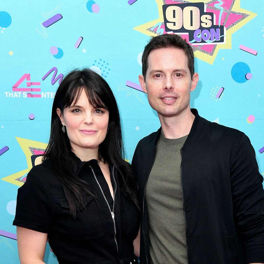 Halloweentown Costars Kimberly J. Brown and Daniel Kountz Are Married – E! Online Halloweentown Costars Kimberly J. Brown and Daniel Kountz Are Married – E! Online