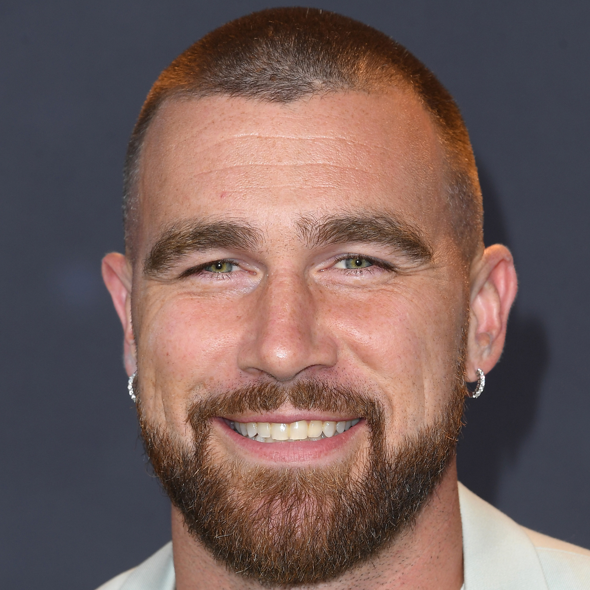 Travis Kelce Reveals He Wants to Date Someone as 'Kind-Hearted' as His Mom