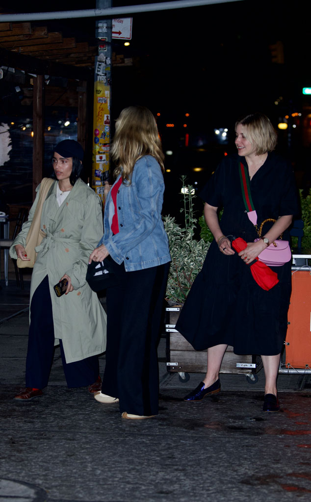 Taylor Swift's Latest Girls' Night Out Included Greta Gerwig, Zoë