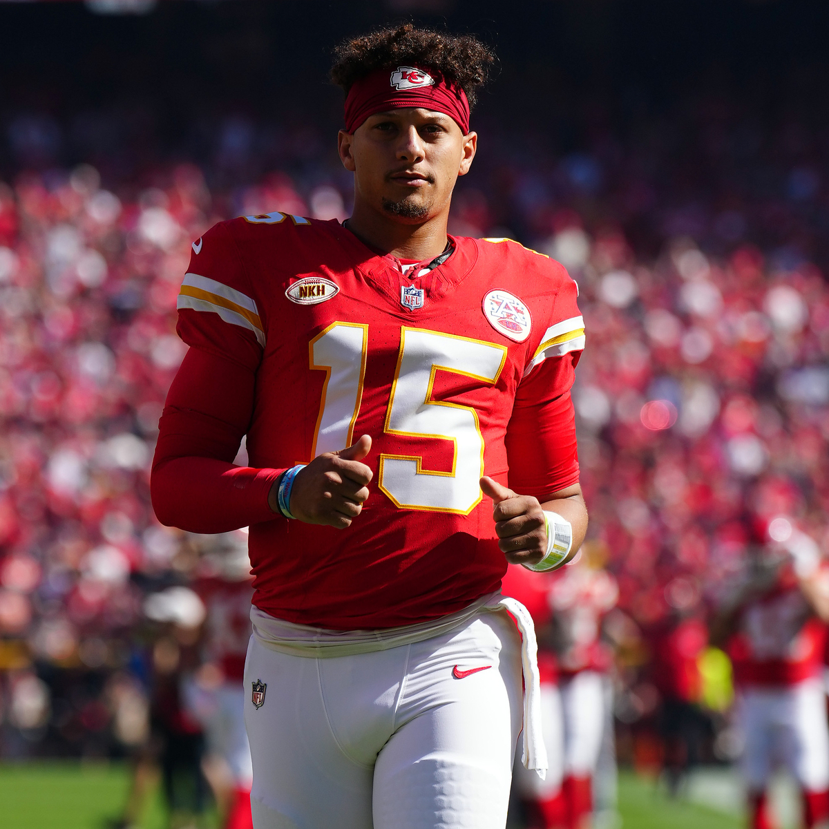 Proof Patrick Mahomes Was Enchanted to Meet Taylor Swift at NFL Party