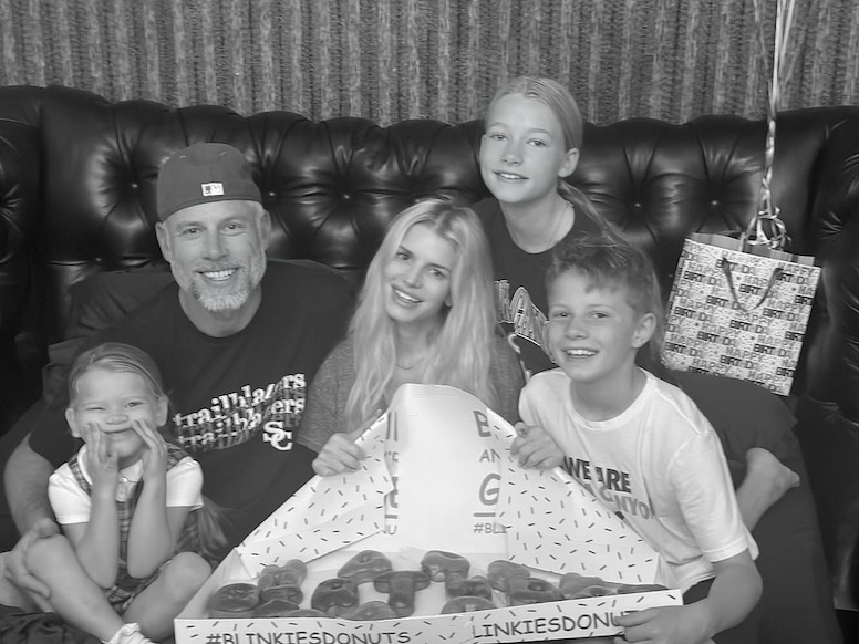 Jessica Simpson, Eric Johnson, Kids