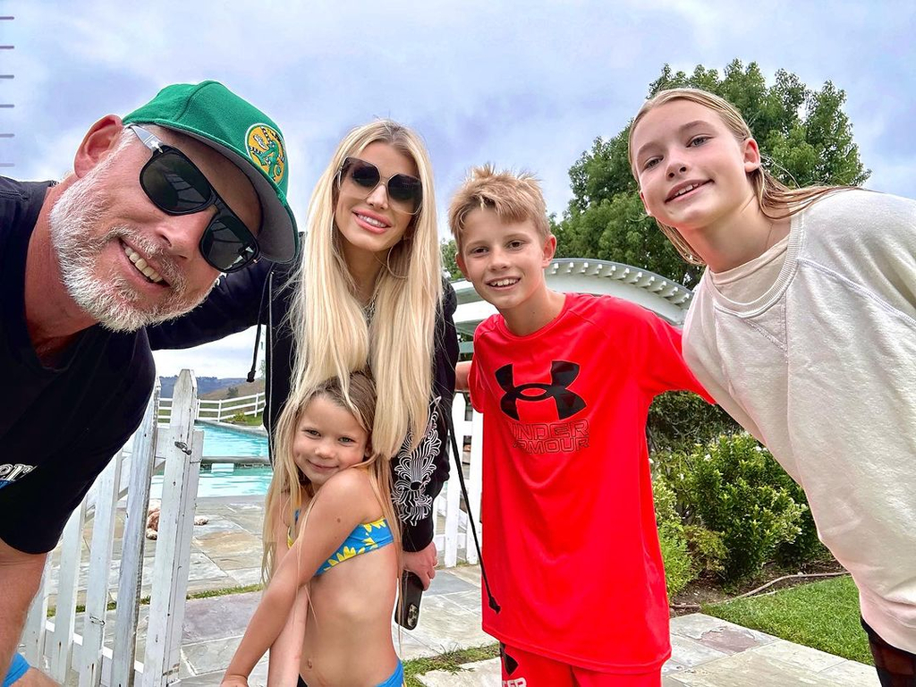 Jessica Simpson Reveals If She'd Return to Reality TV With Her Family