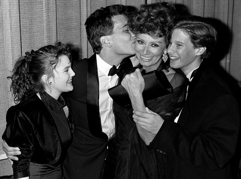 Drew Barrymore, Sophia Loren
