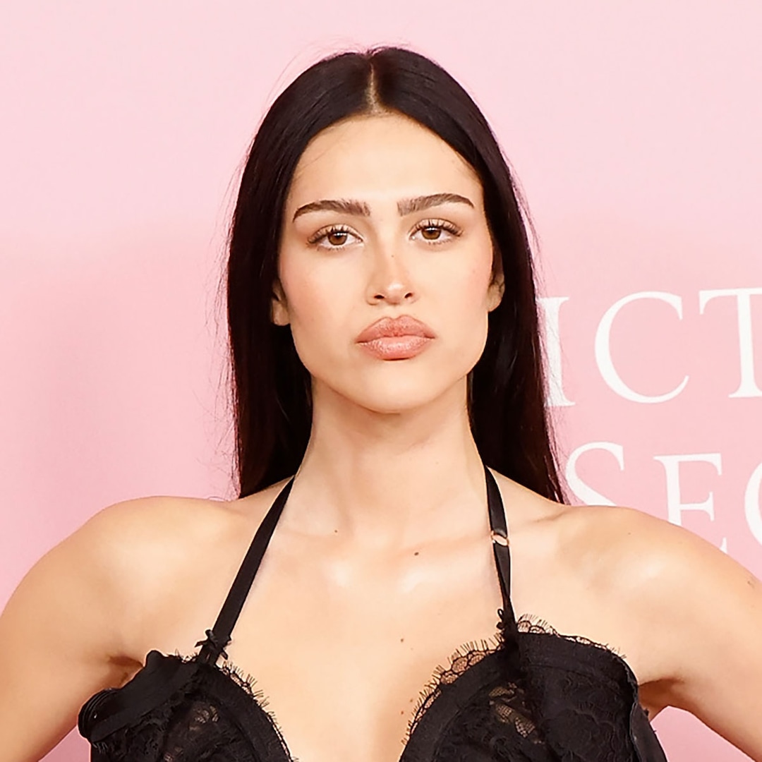 Amelia Gray Hamlin Frees the Nipple in Her Most Modest Look to Date