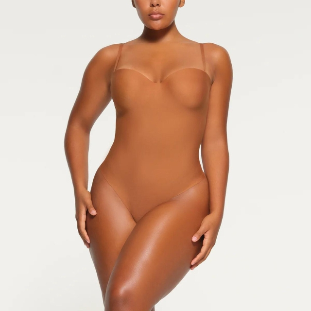 Skims Body Underwire Mid-thigh Bodysuit in Brown