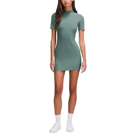 Shop Lululemon's Newest Styles & We Made Too Much Drops Shop Lululemon's Newest Styles & We Made Too Much Drops