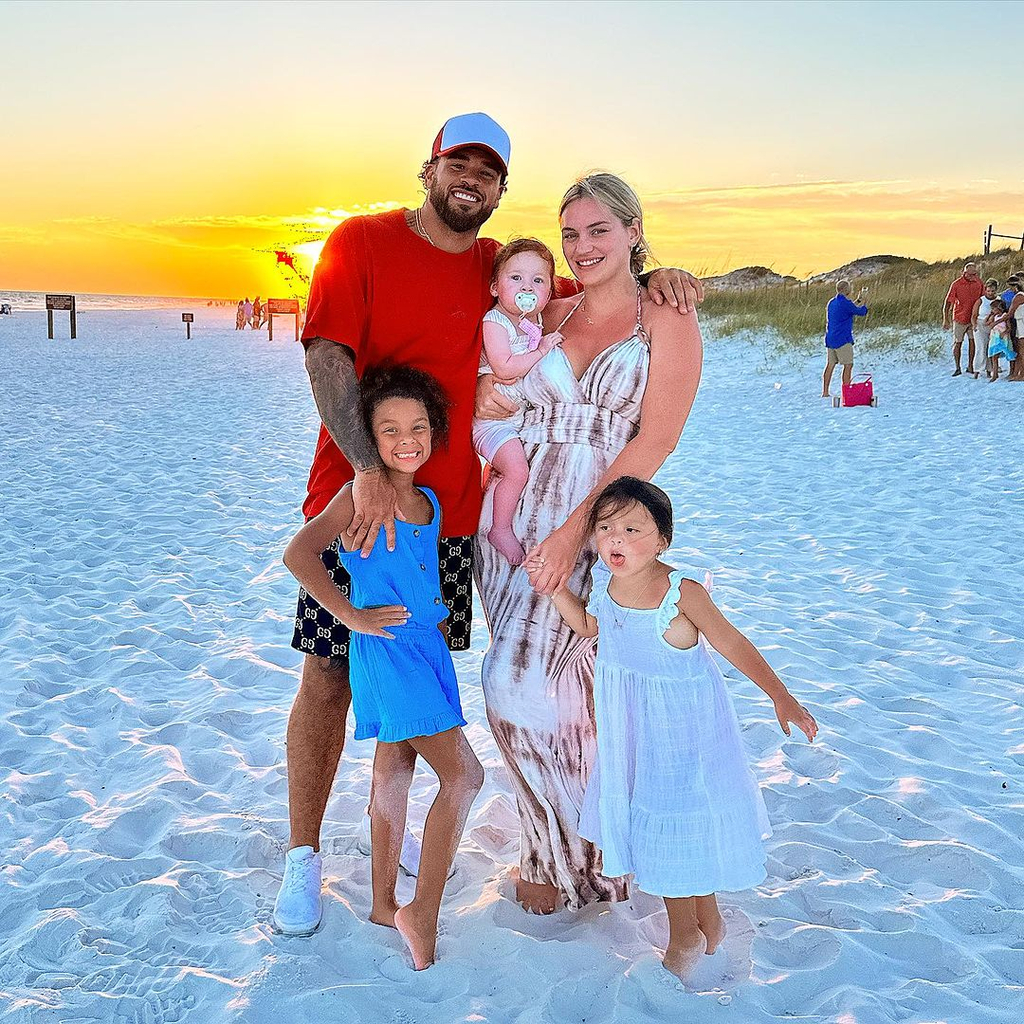 Cory Wharton, Taylor Selfridge, Ryder, Mila, Maya, Instagram