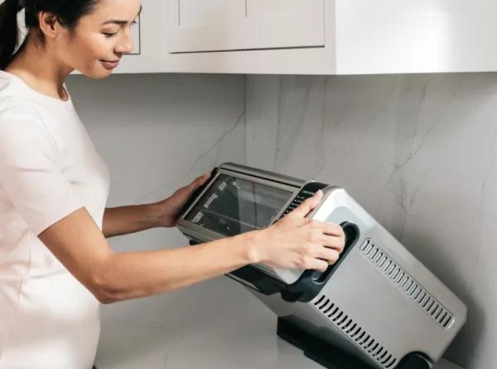 This 50% Off Deal Is the Perfect Time to Buy the Ninja Foodi Oven