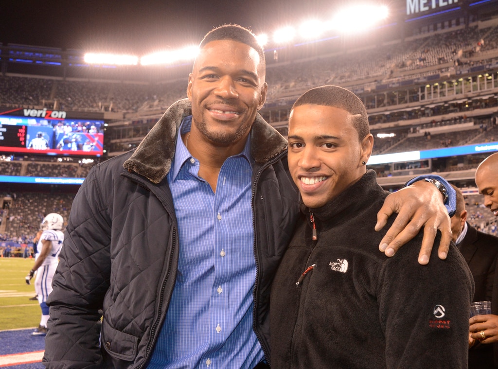 Michael Strahan verrät, dass er Großvater ist, nachdem seine Tochter seinen Sohn willkommen geheißen hat