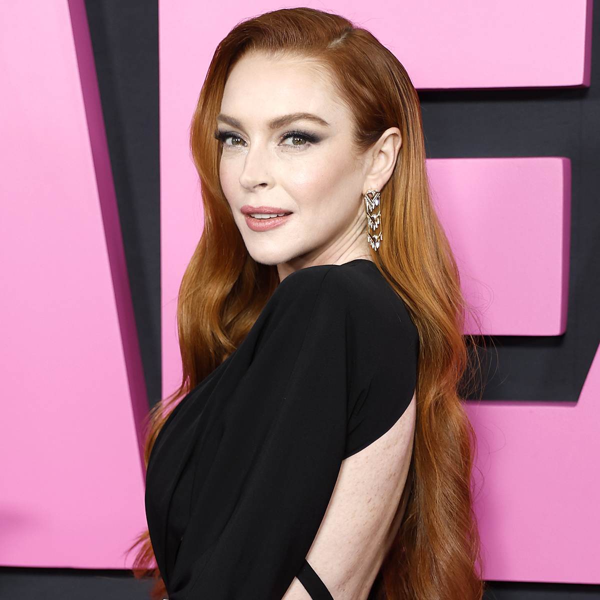 Lindsay Lohan’s Dad Slams “Disgusting” Mean Girls Dig