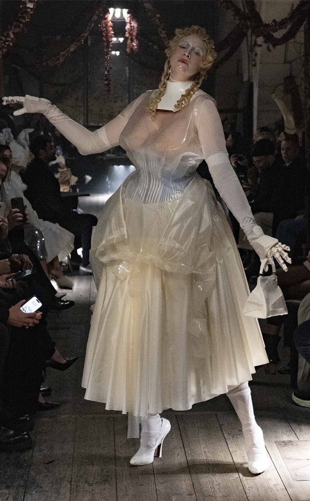 Gwendoline Christie, Paris Fashion Week Haute Couture 