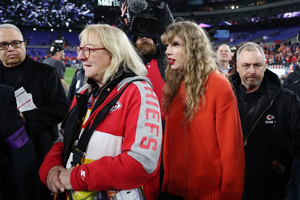 Taylor Swift, Travis Kelce, AFC Championship, 2024