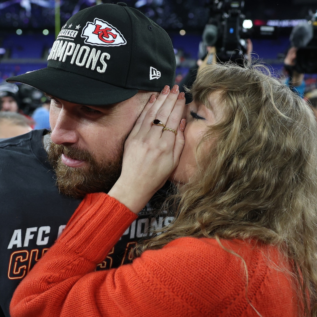 Fans Think Travis Kelce Did This Sweet Gesture for Taylor Swift After Chiefs Championship Game - E! NEWS