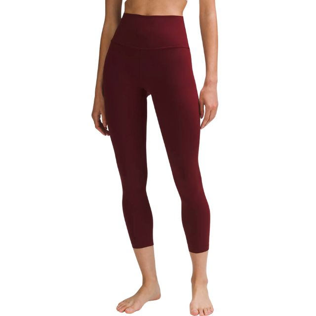 Our E! Shopping Editors Share Favorite Lululemon Picks of the Month