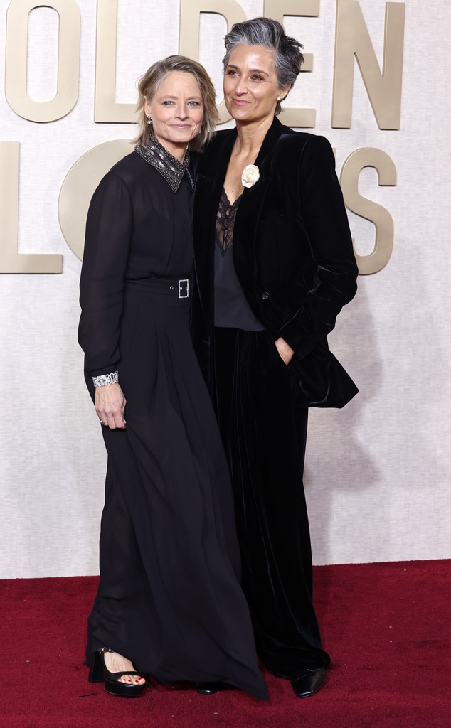 Timothe Chalamet & Kylie Jenner Kiss During Golden Globes Date Night Timothe Chalamet & Kylie Jenner Kiss During Golden Globes Date Night