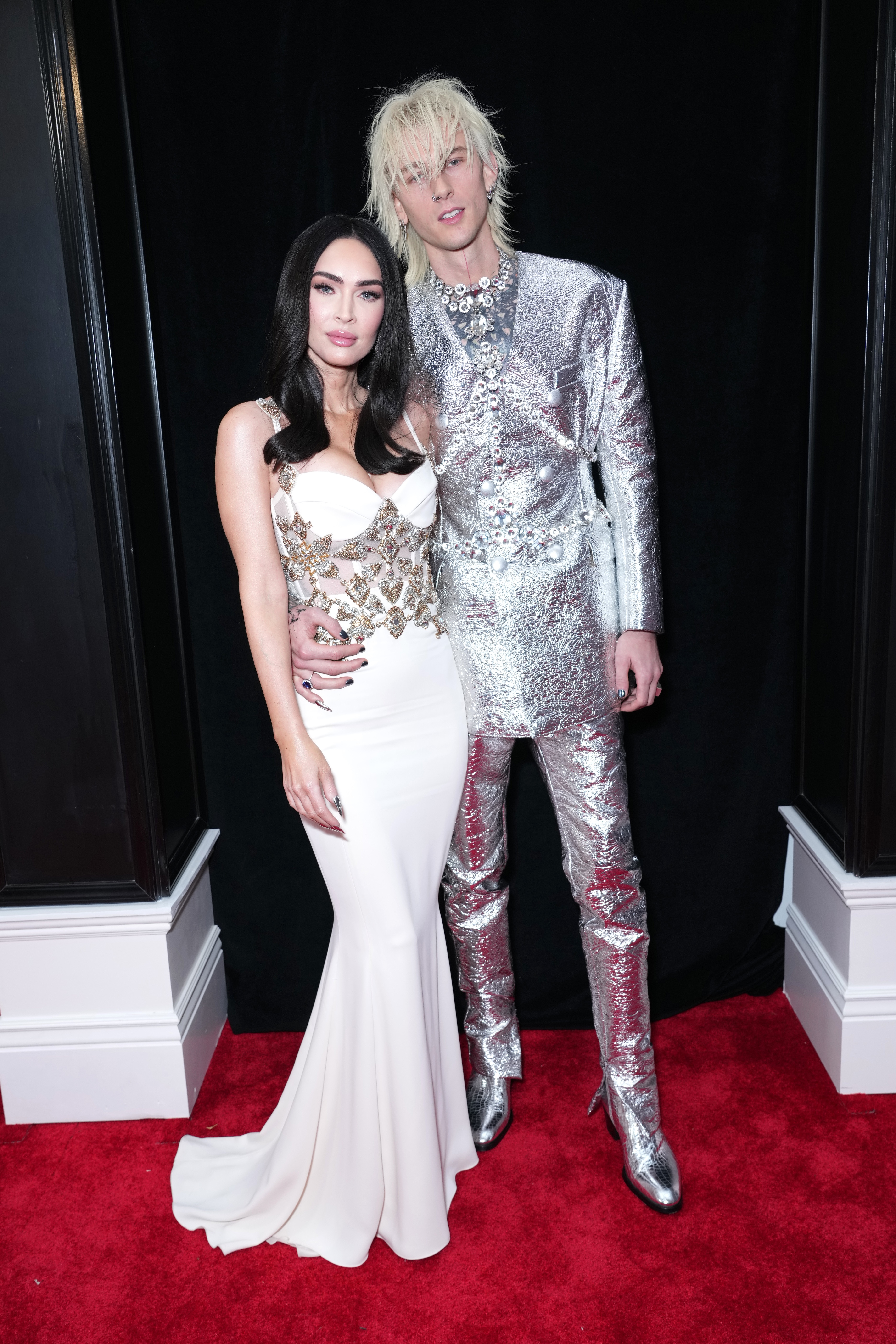 Megan Fox und Machine Gun Kelly enthüllen Star Wars Halloween-Kostüme