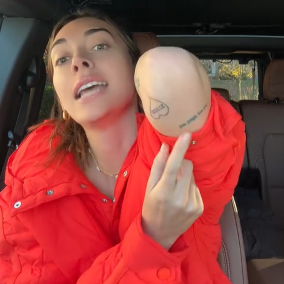 Brianna “Chickenfry” LaPaglia Explains Why She’s Not Removing Tattoo of Ex Zach Bryan’s Lyrics – E! Online Brianna “Chickenfry” LaPaglia Explains Why She’s Not Removing Tattoo of Ex Zach Bryan’s Lyrics – E! Online