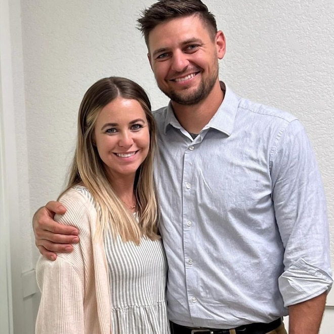Jana Duggar, Stephen Wissman