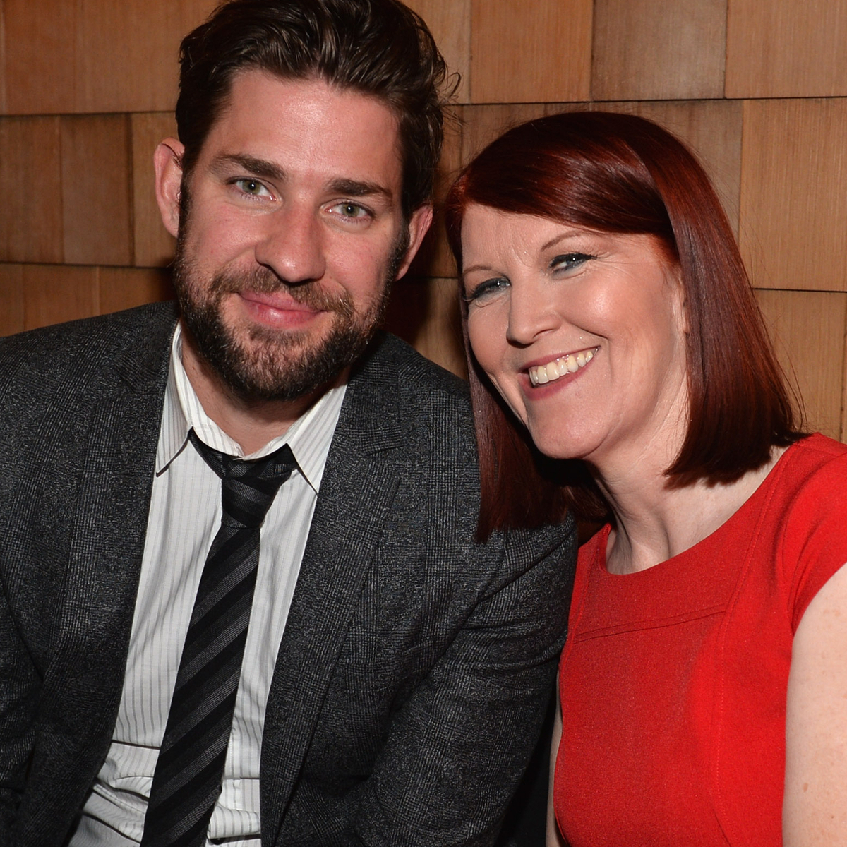 Kate Flannery Defends John Krasinski’s Sexiest Man Alive Win