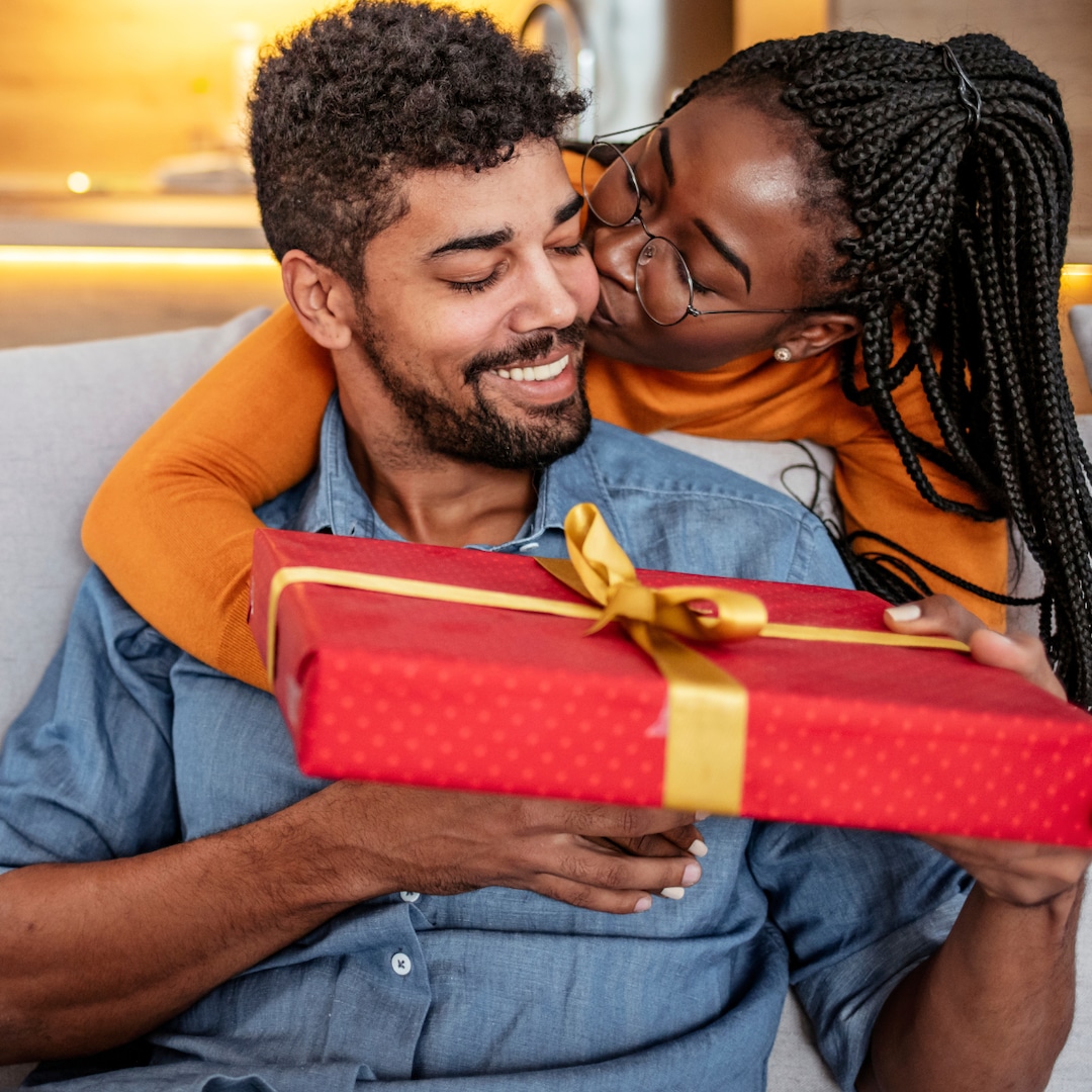 The Best Gifts for Men – That He Won’t Want to Return – E! Online The Best Gifts for Men – That He Won’t Want to Return – E! Online