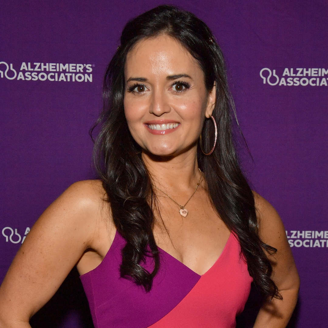 Danica McKellar Details Why Competing on Dancing With the Stars “Broke” Her – E! Online Danica McKellar Details Why Competing on Dancing With the Stars “Broke” Her – E! Online