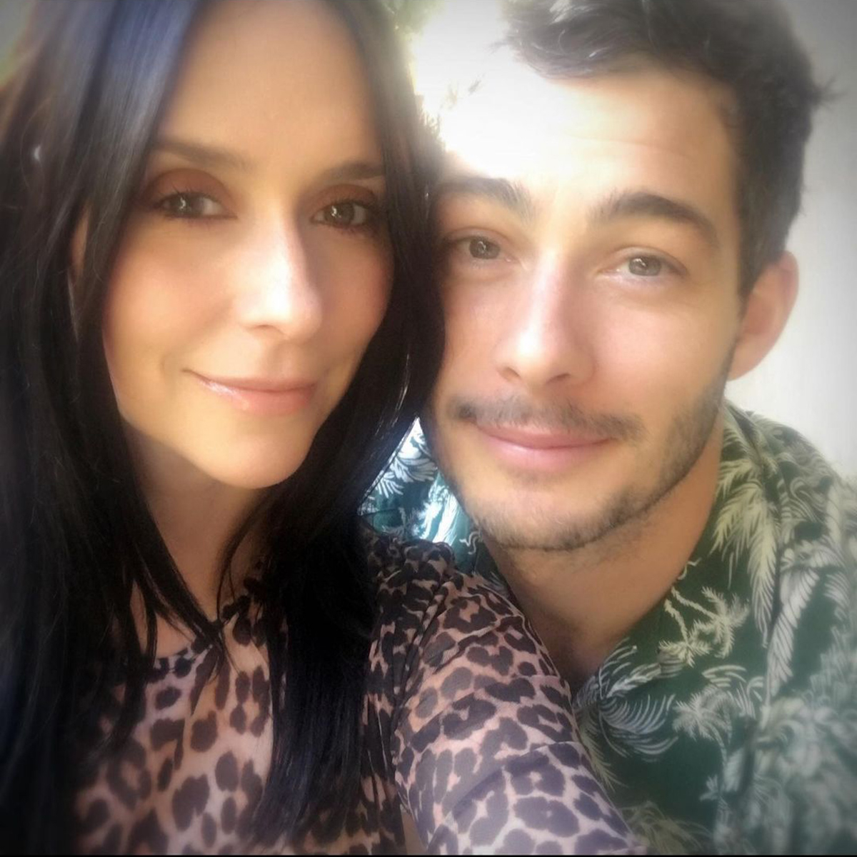 You’ll Love Jennifer Love Hewitt’s Rare Photo With Husband Brian Hallisay – E! Online You’ll Love Jennifer Love Hewitt’s Rare Photo With Husband Brian Hallisay – E! Online