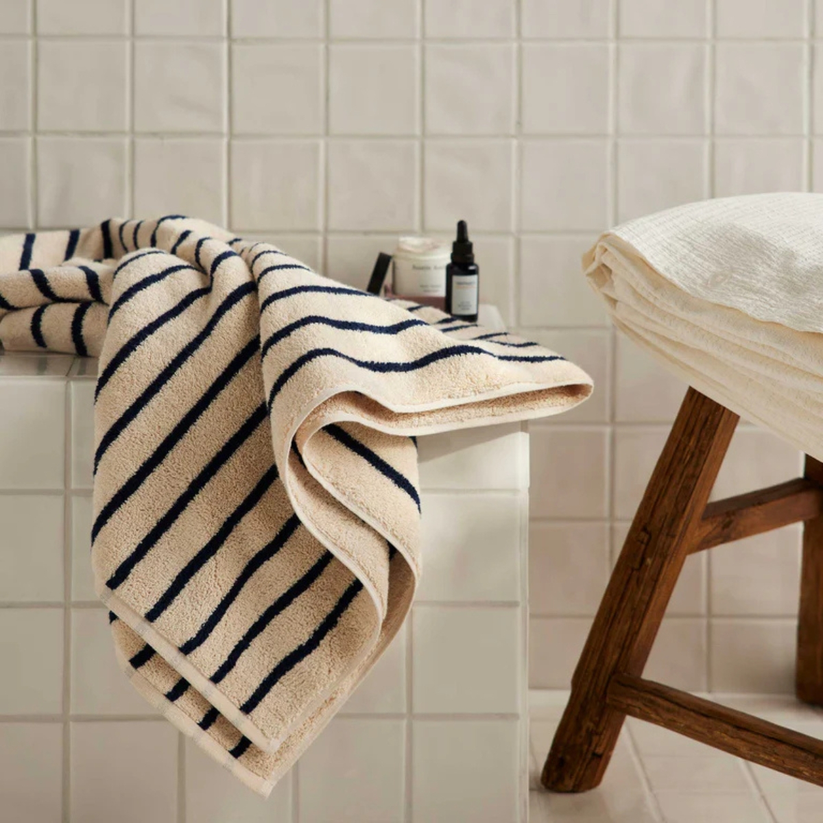 Best Black Friday Luxury Towel Deals: Parachute, Brooklinen & More