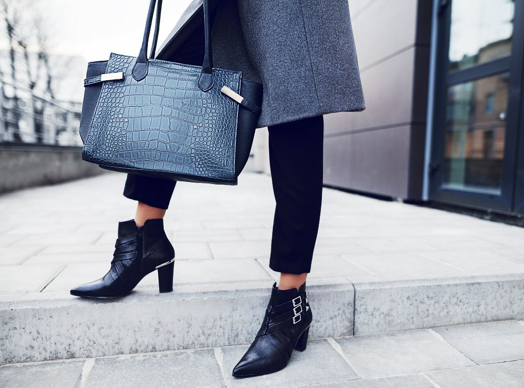 Shop - work baggage - hero image