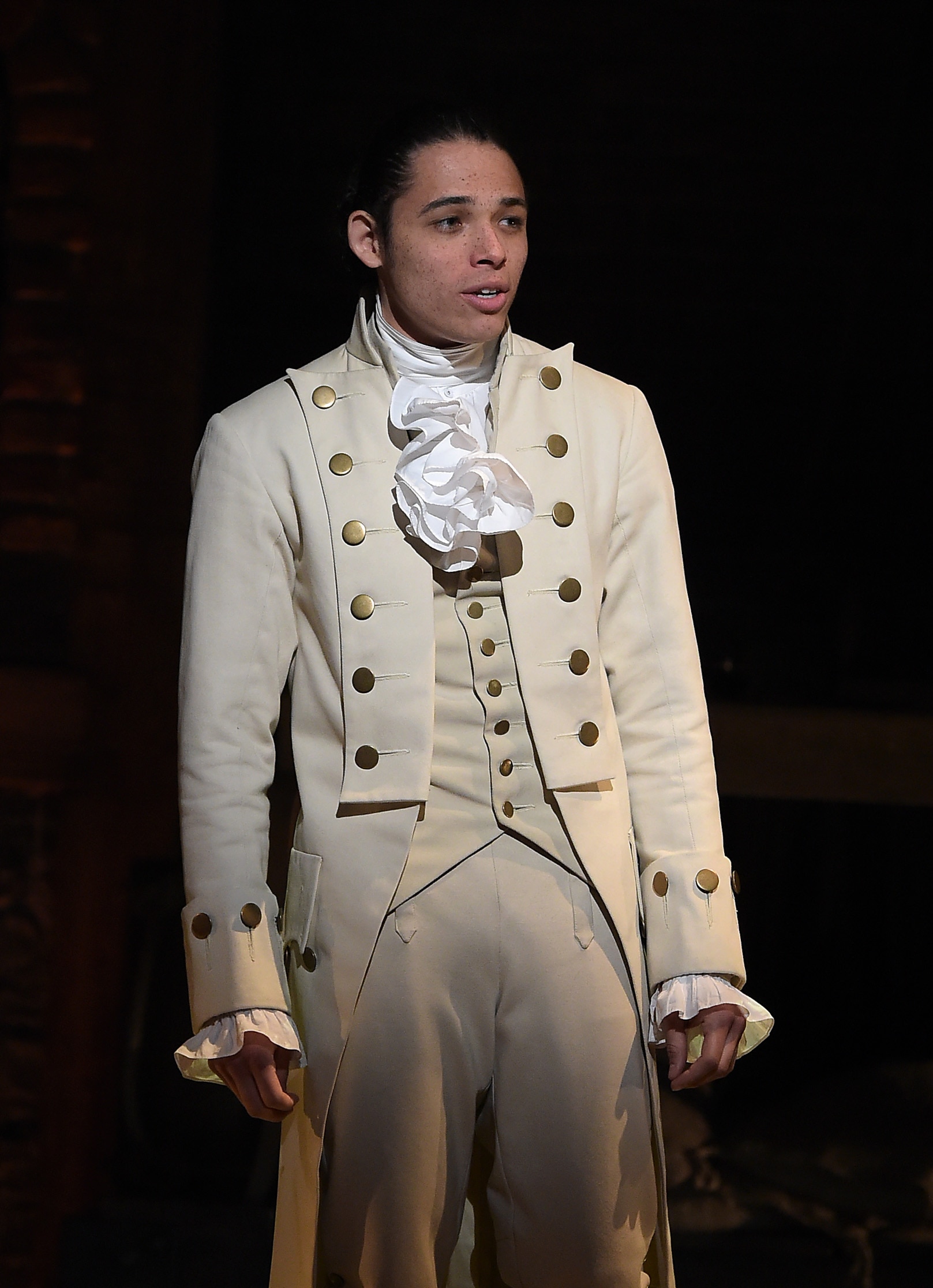 Anthony Ramos de Hamilton revela cuánto ganan realmente los actores de Broadway