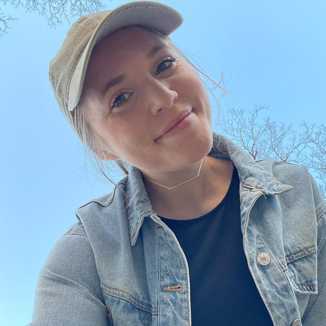 Why Joy-Anna Duggar Wearing Shorts Is a Milestone After Family’s Strict Dress Code – E! Online Why Joy-Anna Duggar Wearing Shorts Is a Milestone After Family’s Strict Dress Code – E! Online