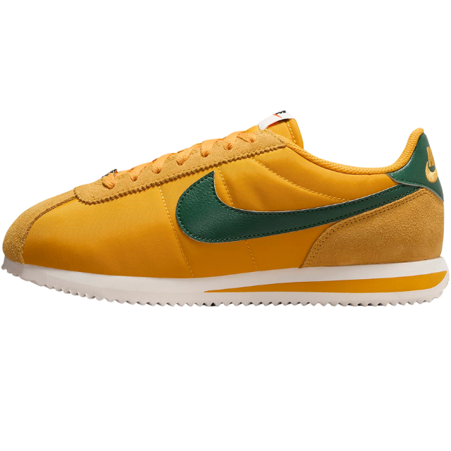 Nike cortez black friday sale best sale