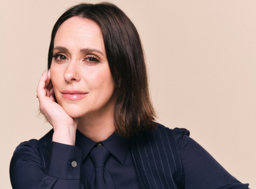 Shop Jennifer Love Hewitt Vacation Gift Info