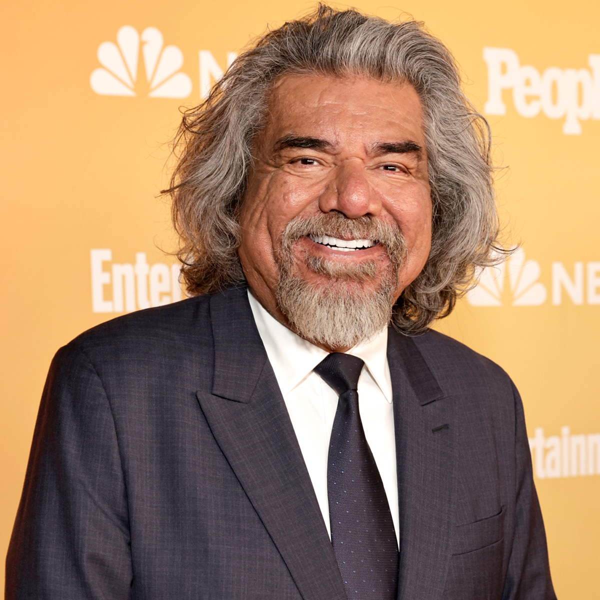 George Lopez Is Unrecognizable After Hilarious Lopez vs Lopez Makeover