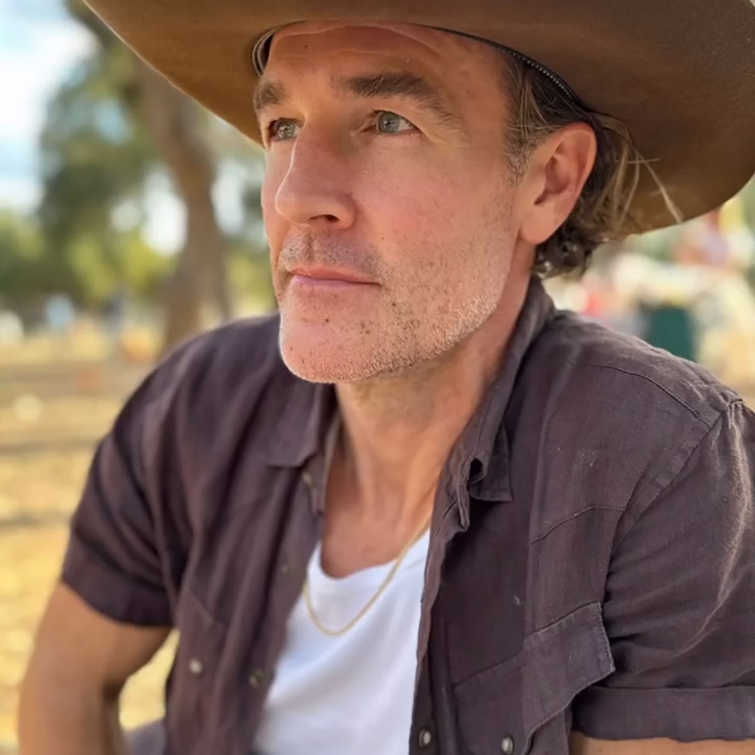 James Van Der Beek Auctioning Off Dawson’s Creek Items Amid Cancer Journey James Van Der Beek Auctioning Off Dawson’s Creek Items Amid Cancer Journey