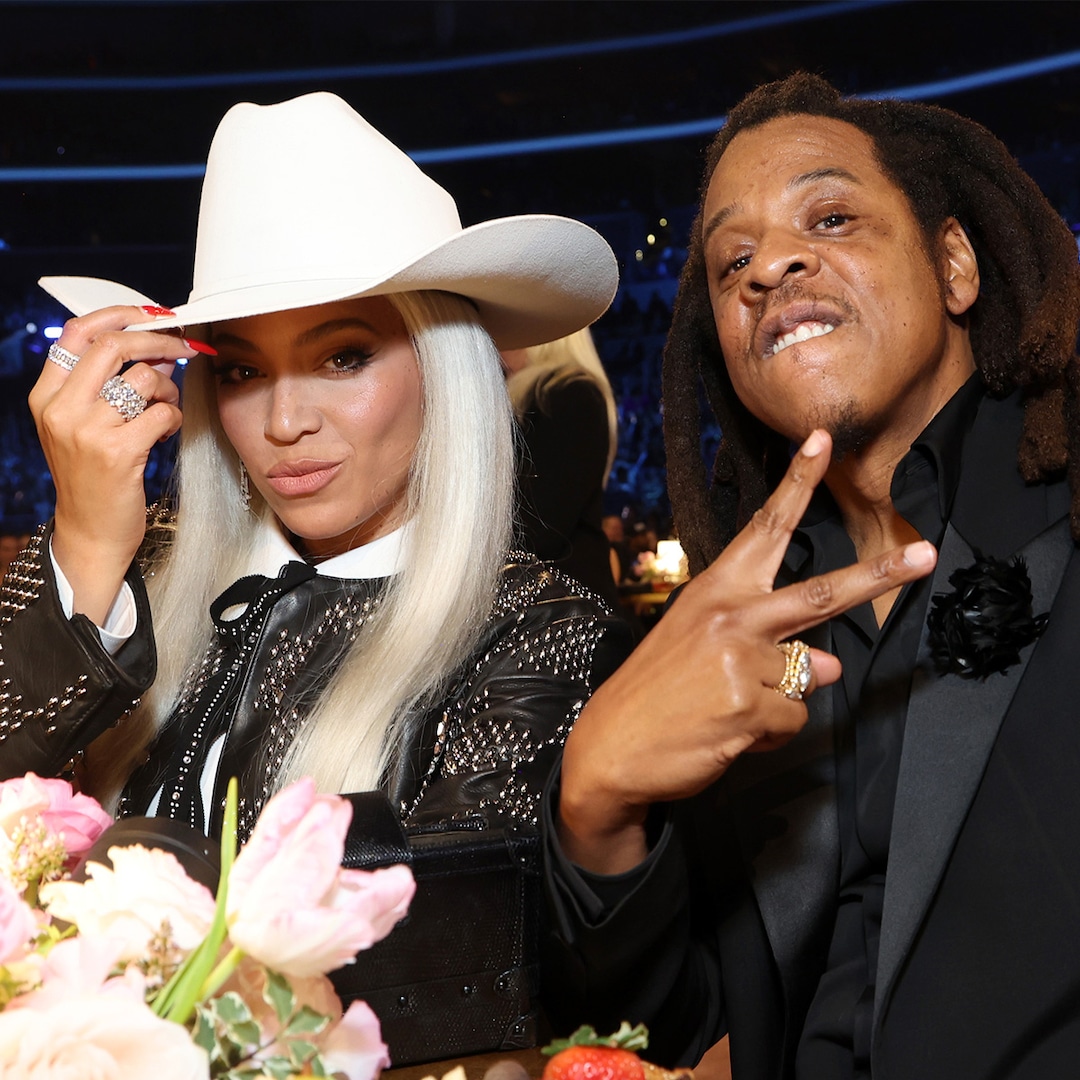 Почистете седлата си всички Защото навлиза в фазата на страната Носителката