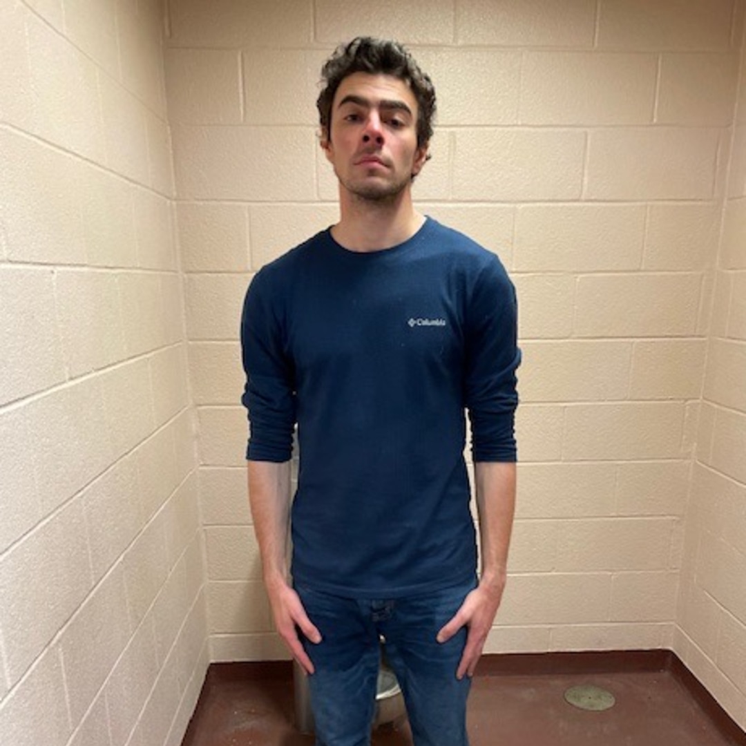 Why Luigi Mangione’s Lawyer Refuses to Let Fans Pay His Legal Fees – E! Online Why Luigi Mangione’s Lawyer Refuses to Let Fans Pay His Legal Fees – E! Online