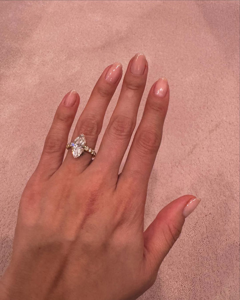 Selena Gomez's $225,000 Engagement Ring From Benny Blanco Has Cute Nod
