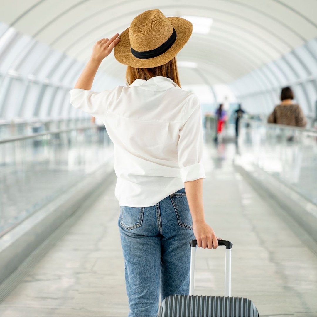 27 Things to Pack if You’re Traveling Alone for a Safe, Fun & Relaxing Solo Vacation – E! Online 27 Things to Pack if You’re Traveling Alone for a Safe, Fun & Relaxing Solo Vacation – E! Online