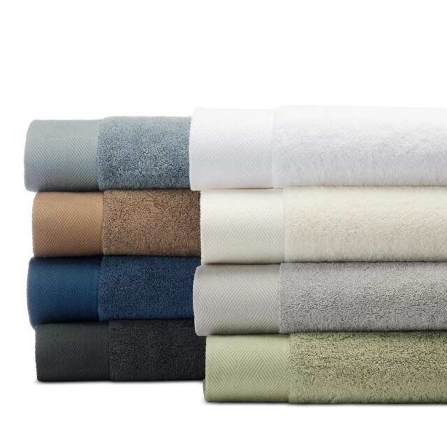 Bloomingdales bath towels clearance